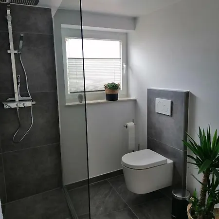 Benz Apartment *